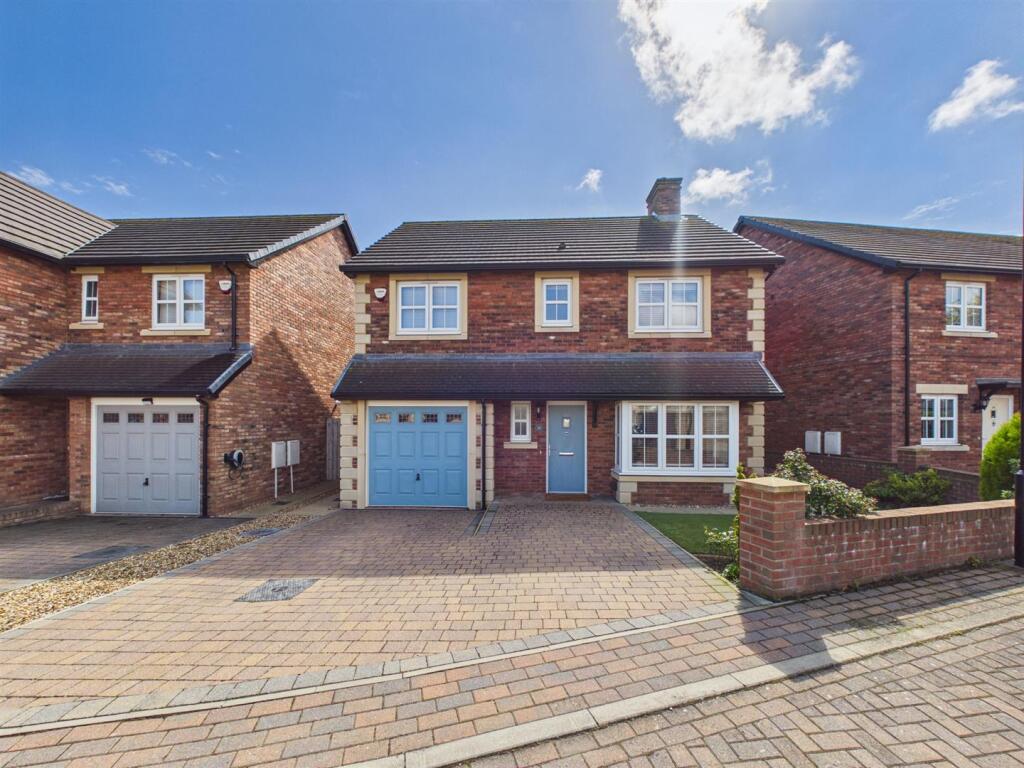4-bed detached on Rosewood Close, North Shields, £430,000
