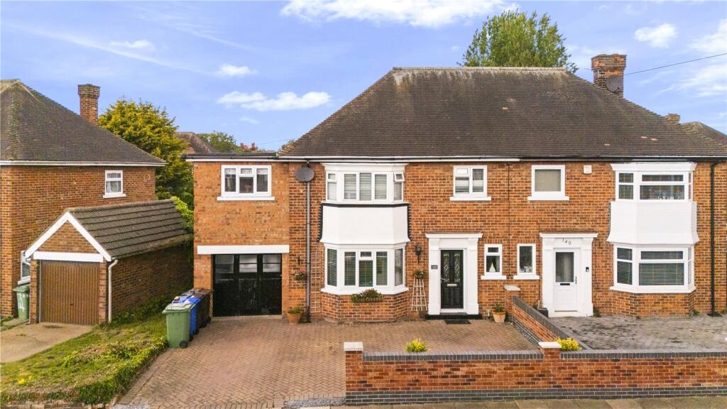 Main image of property: Highgate, Cleethorpes, N E Lincs, DN35