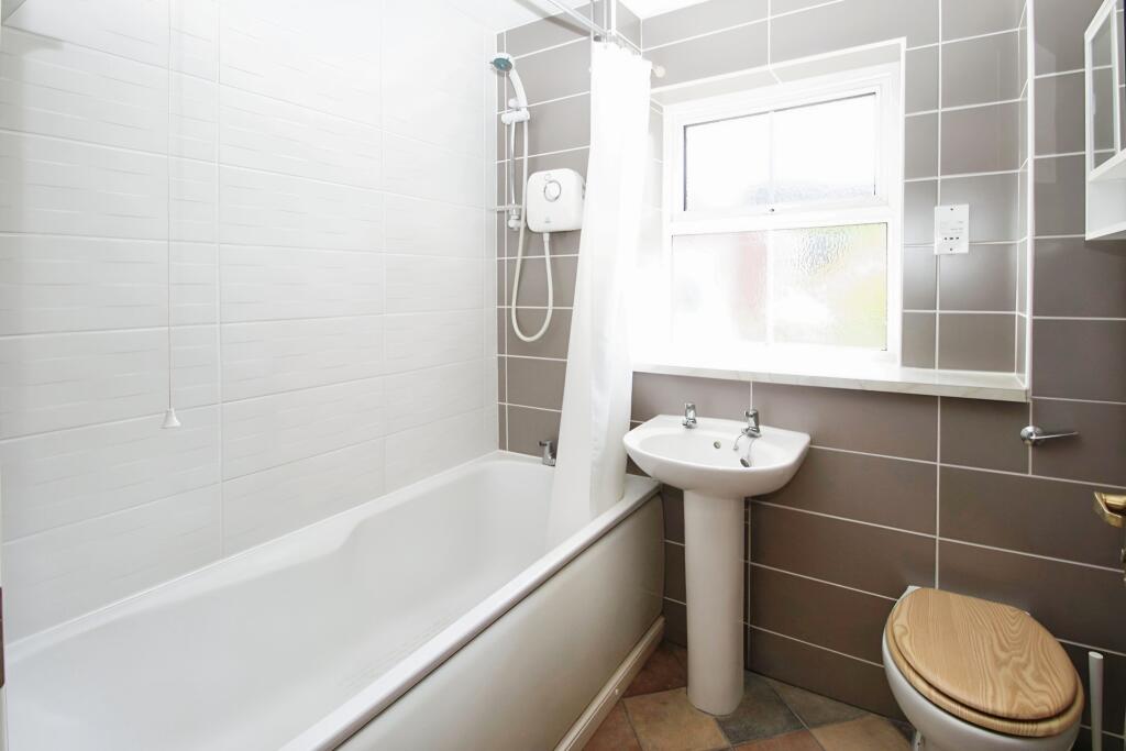 House in Milton Keynes - View 4
