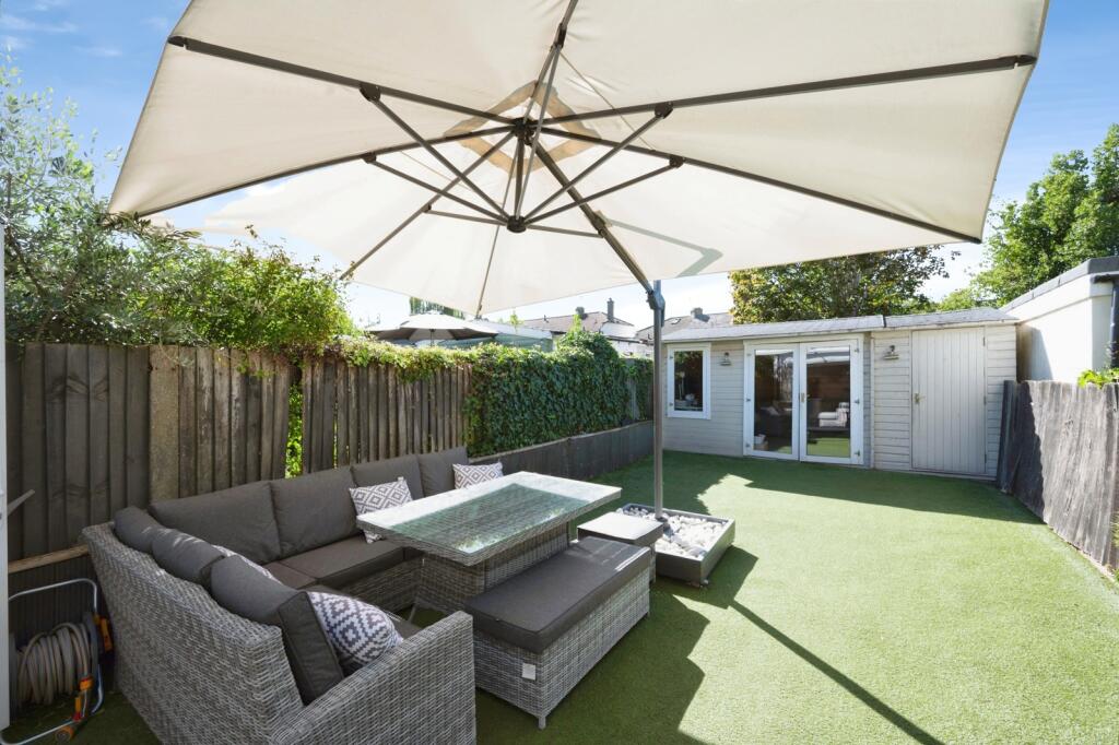 House in Kingston upon Thames - View 4