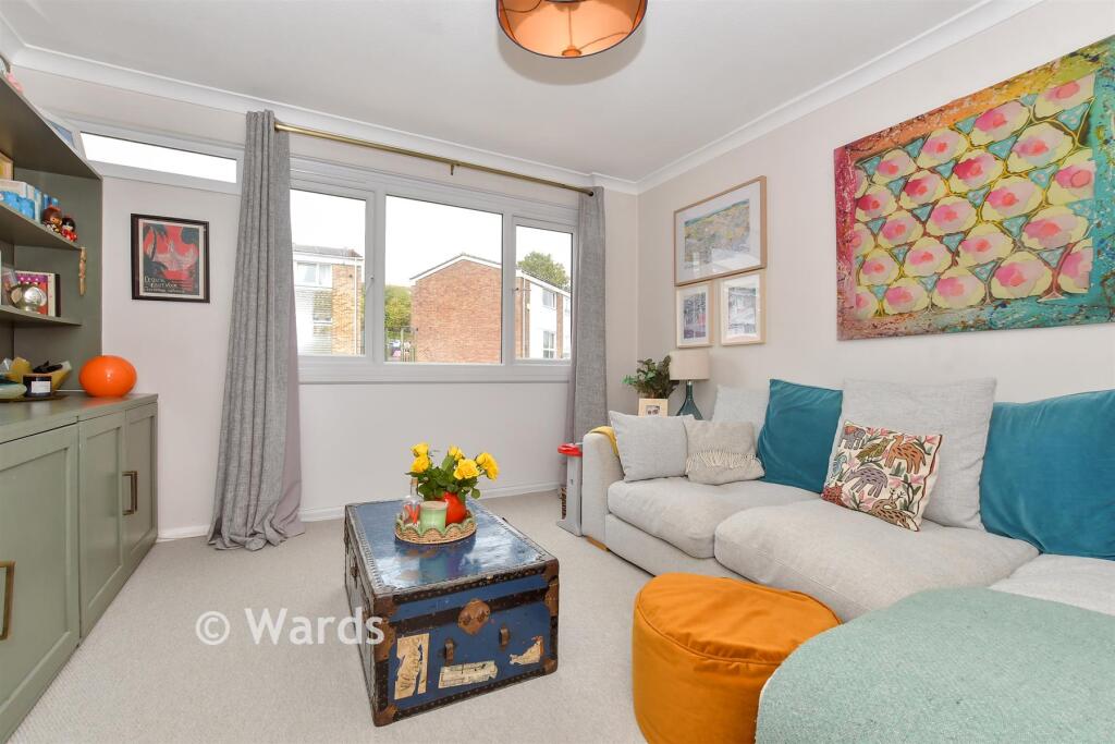 House in Canterbury - View 3