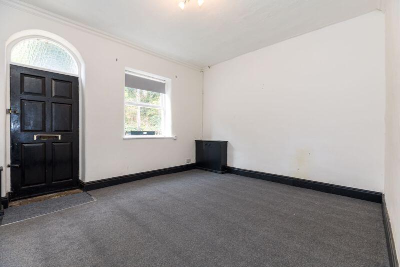 Parliament Street, Upholland, WN8 0LN photo 4