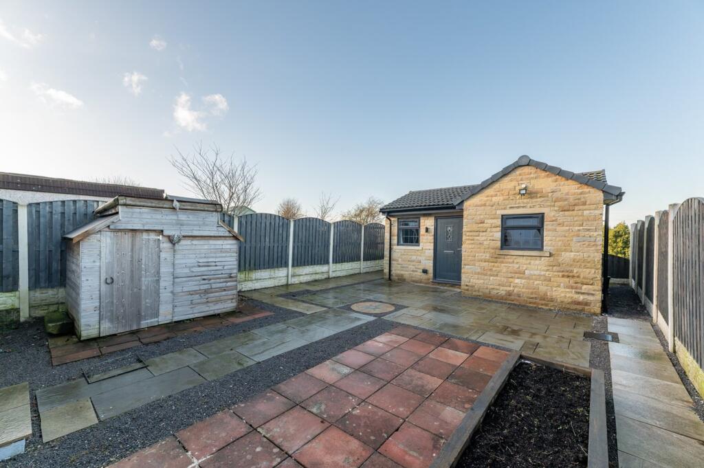 Additional image 43 of Nab Wood Drive, Nab Wood, Shipley, BD18