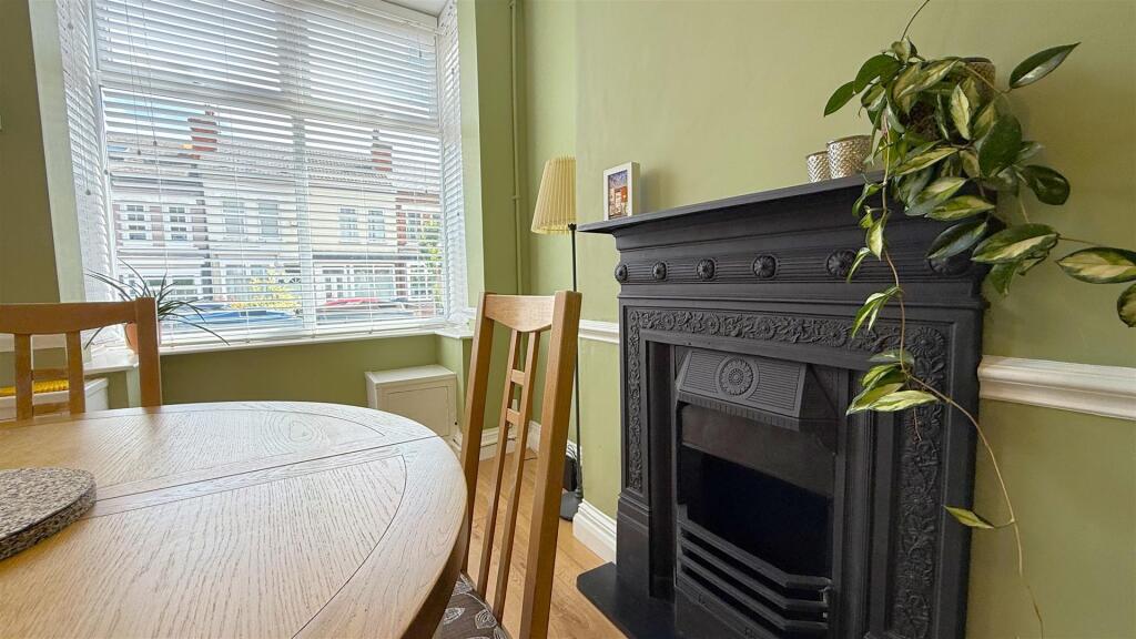 Midland Road, Cotteridge. Birmingham photo 4