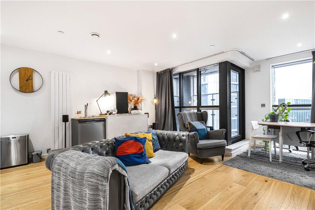 Main image of property: Newington Causeway, London, SE1