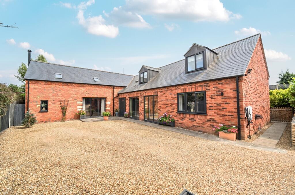 Main image of property: 14A Ermine Street, Ancaster, Grantham, Lincolnshire, NG32