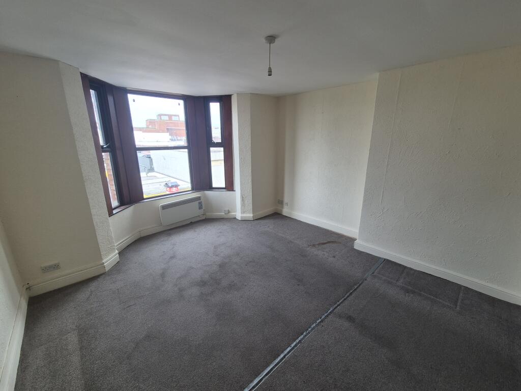 Flat 5, 1-3 Wright Street, Southport, Merseyside PR9 0TL photo 4