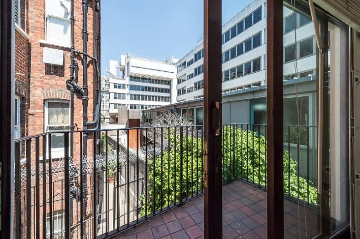 2 bedroom mews property for rent