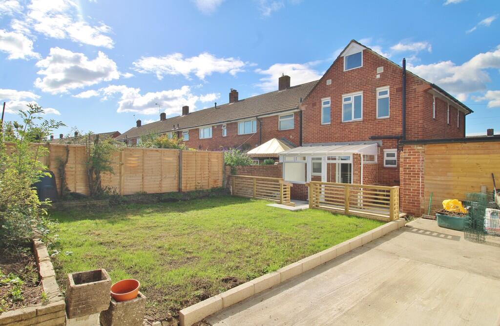 House in Havant, Hampshire - View 2