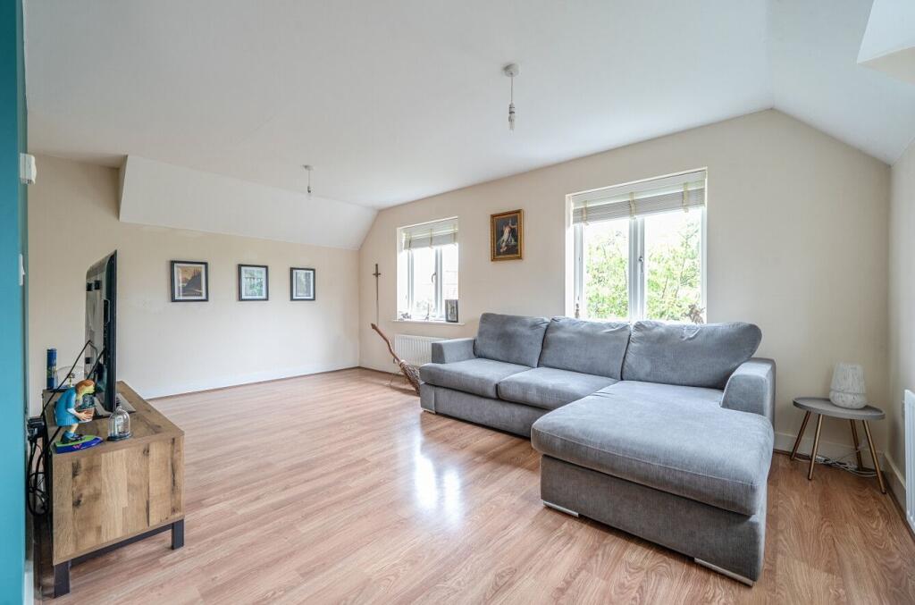 Apartment in Portsmouth - View 4