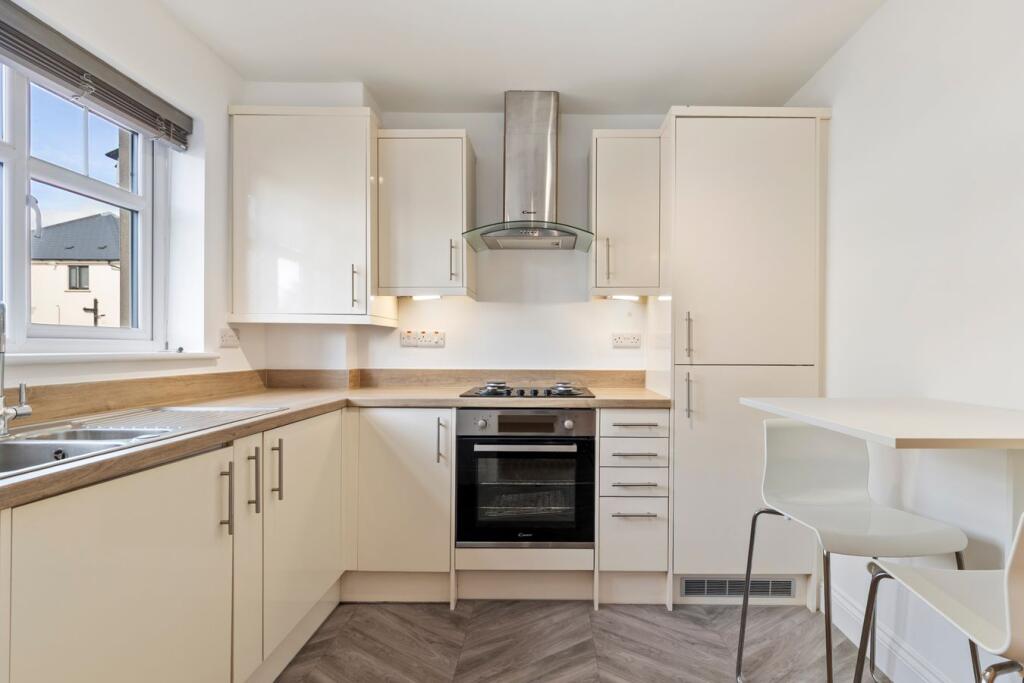 House in Swansea - View 2