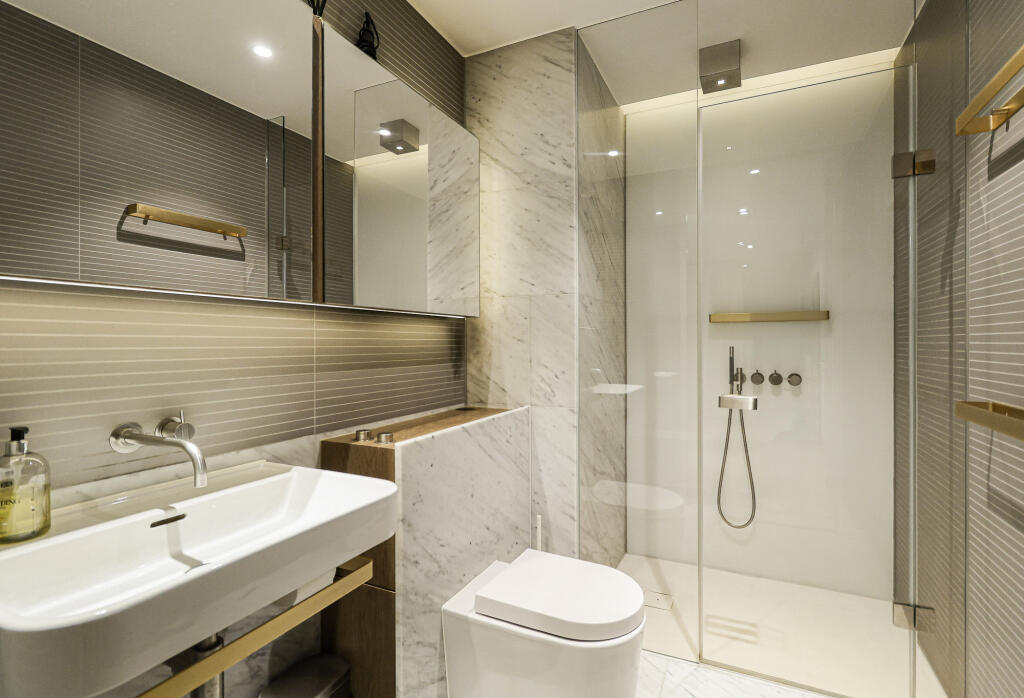 2 bedroom duplex for rent