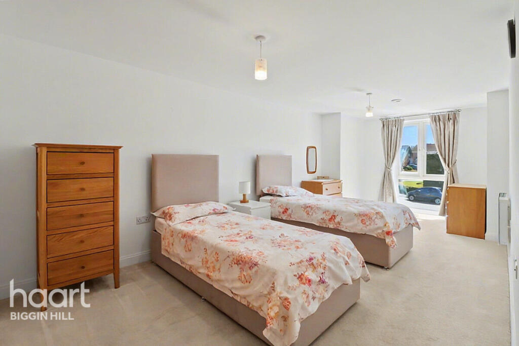 Main image of property: Victory House, 9 Church Road, Biggin Hill