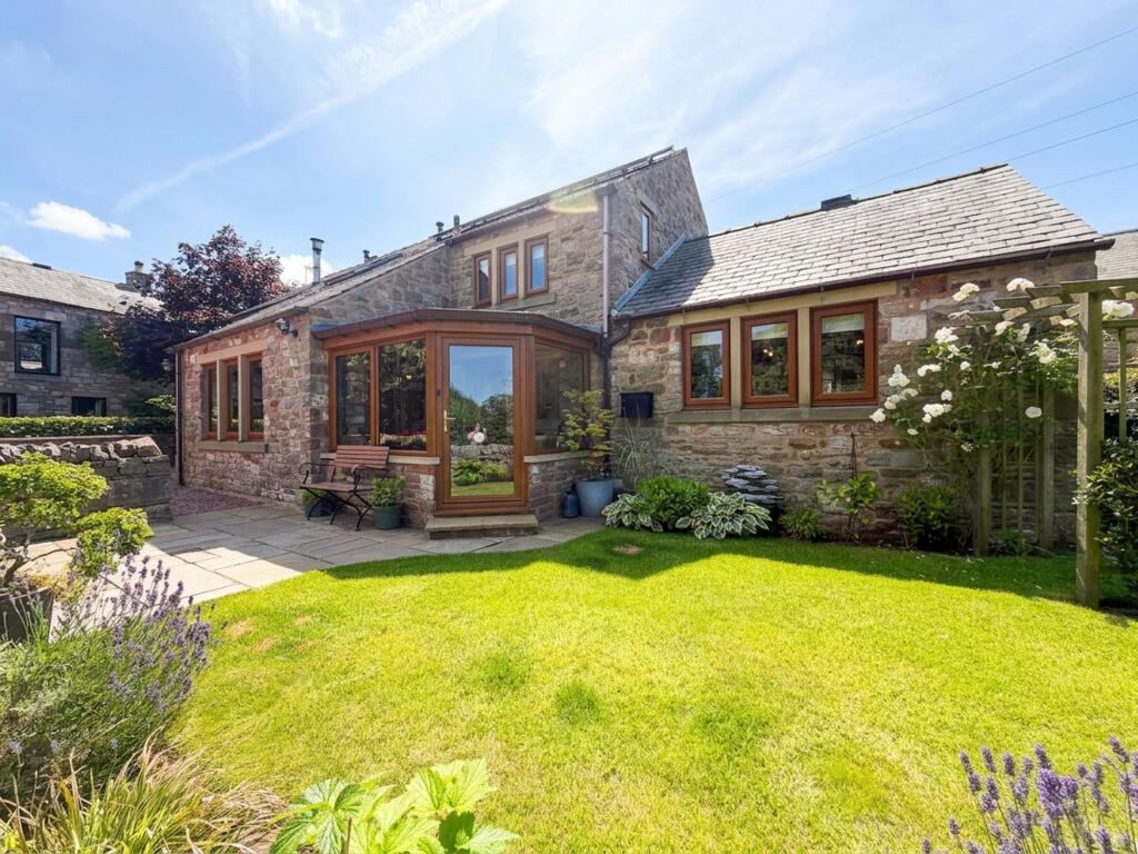 Main image of property: Talkin, Brampton, CA8
