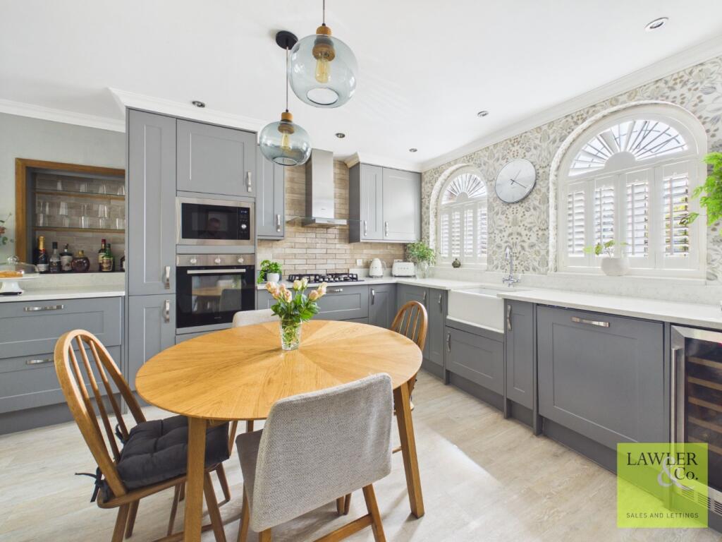 House in Tameside, Gee Cross - View 4