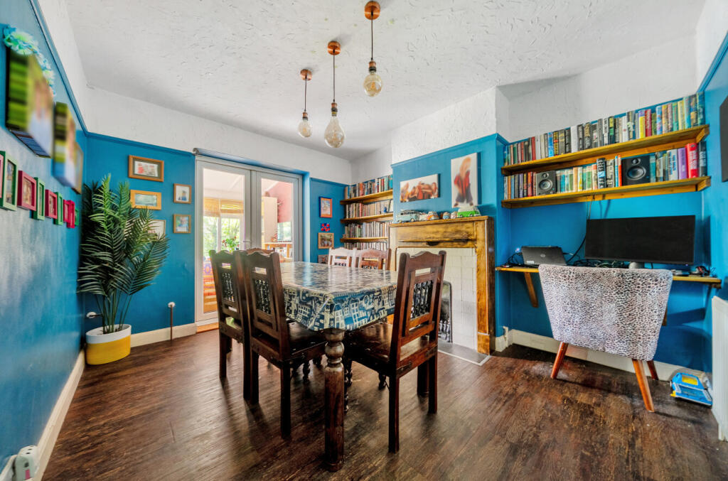 House in Brighton - View 5