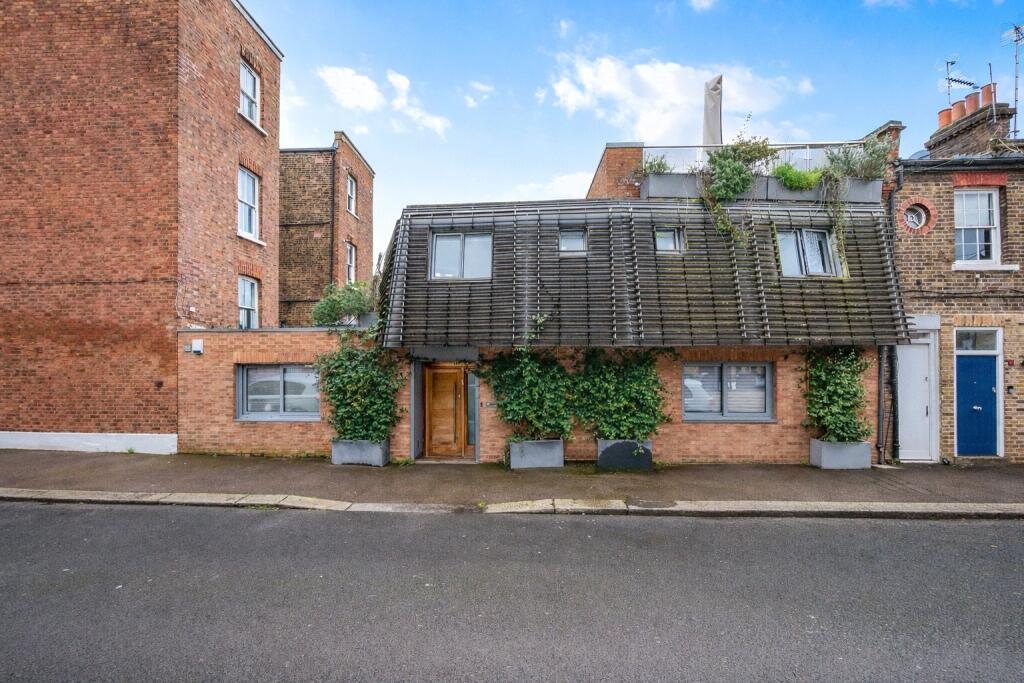 Main image of property: West Hampstead Mews, West Hampstead, London, NW6