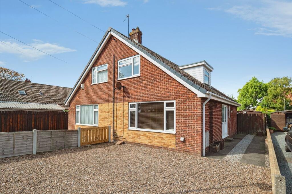 Main image of property: Pilmar Lane, Roos, Hull, HU12