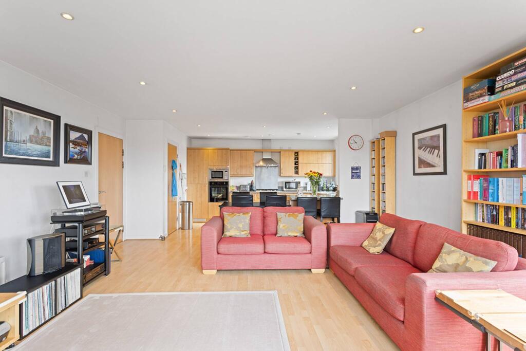 Apartment in Edinburgh, Western Harbour, Leith Harbour & Newhaven - View 5