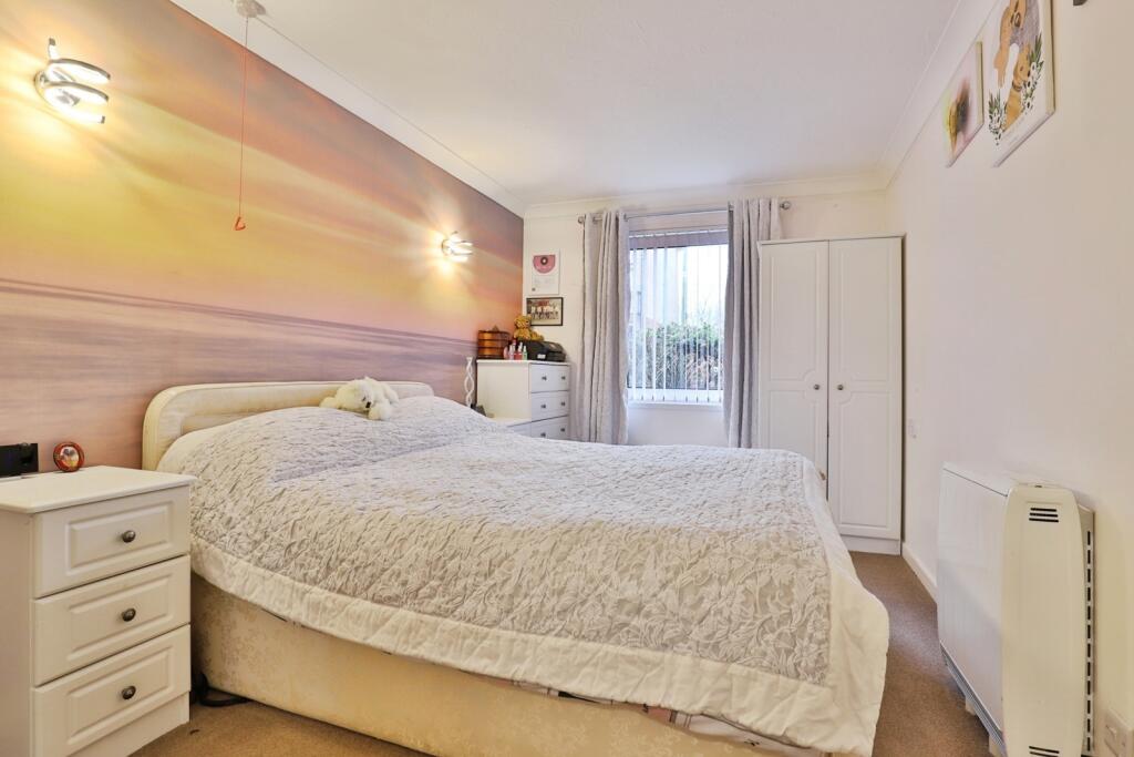 Apartment in Bournemouth - View 5