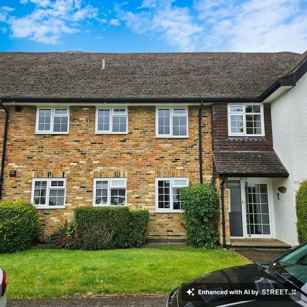 Main image of property: Lexham Gardens, Amersham, HP6