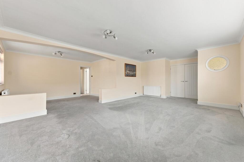 House in Sheffield - View 5