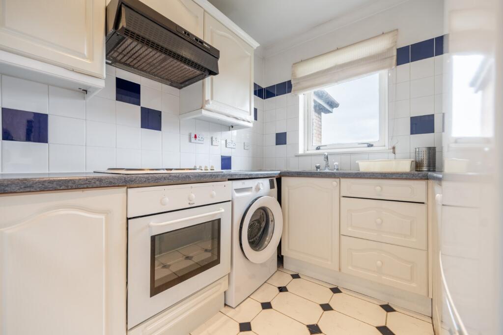 Apartment in Glasgow, The Waterfront, Kingston - View 5