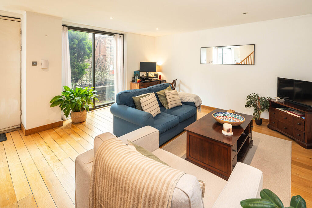 Main image of property: Stories Road, London