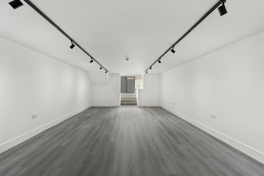 RECEPTION 2.jpg