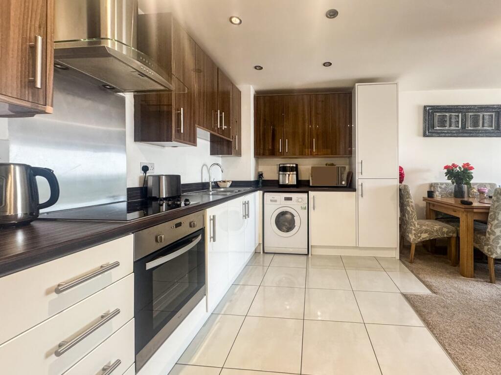 Main image of property: Moulsford Mews, Reading, RG30