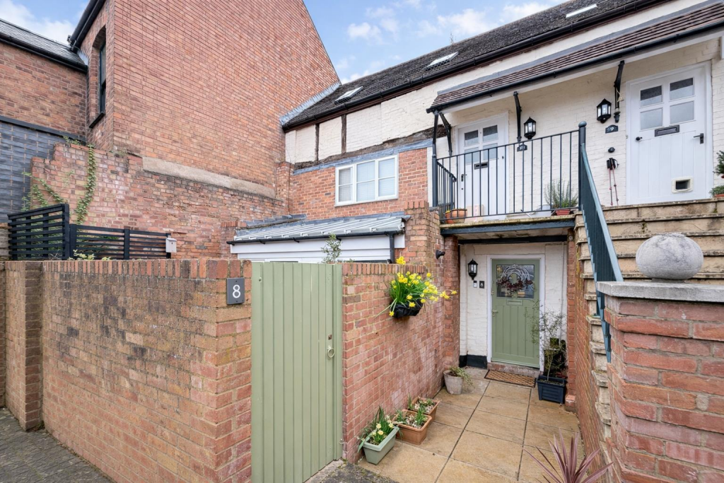 Main image of property: Tanners Courtyard, West Street, Warwick