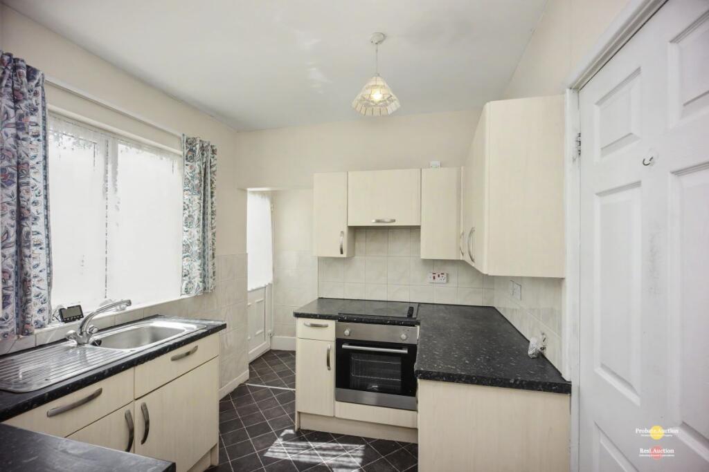 House in St Helens, Liverpool City Region - More