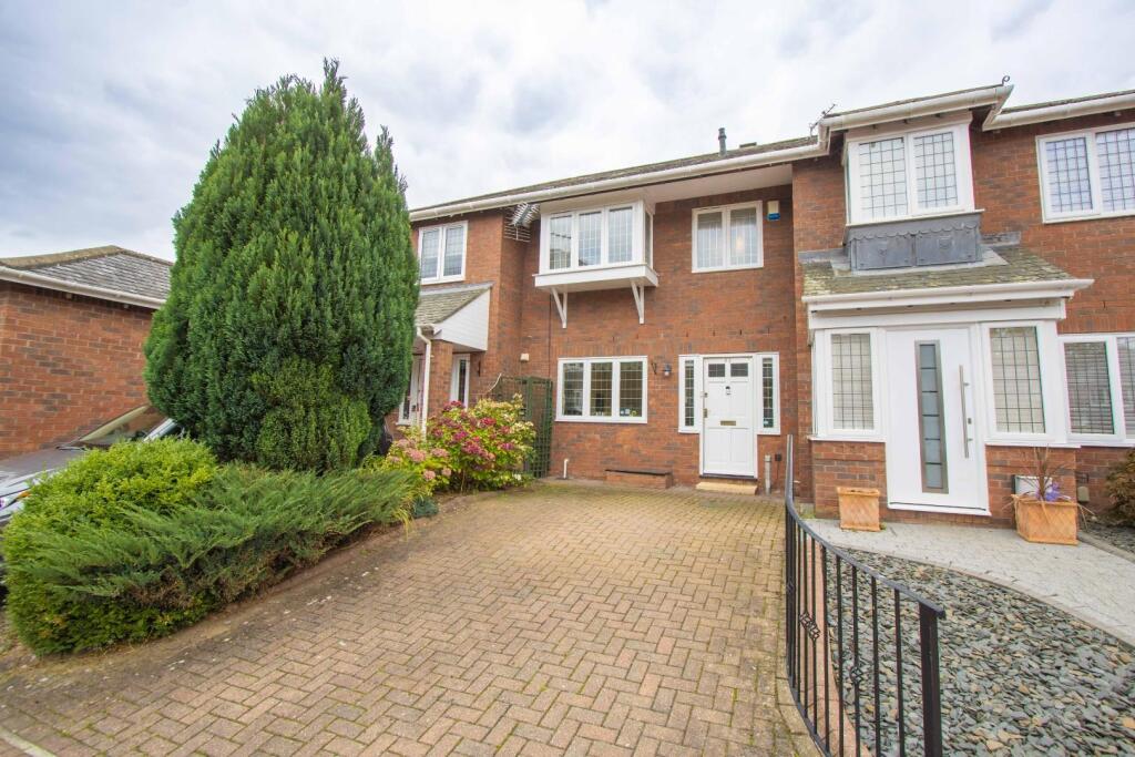 3-bed terraced on Ferens Park, The Sands, Durham City, £299,000