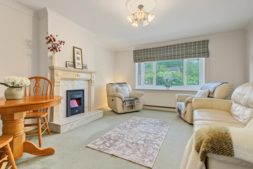House in Wakefield, Lupset - View 4