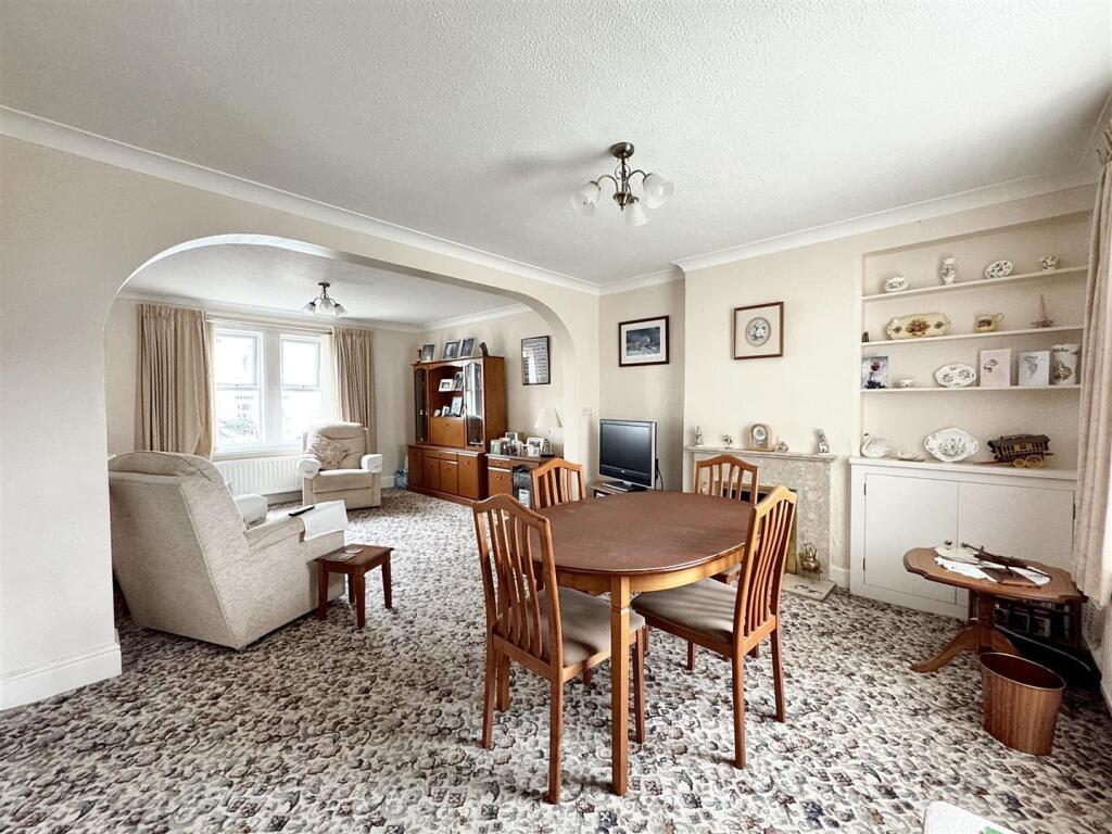 Additional image 6 of Lynton Road, Westfield