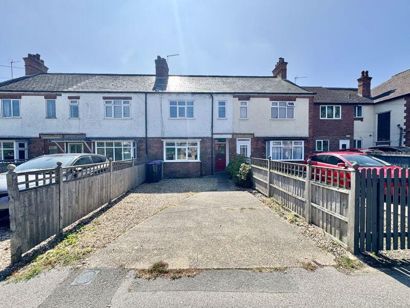 3-bed terraced on High Holme Road, Louth, £225,000