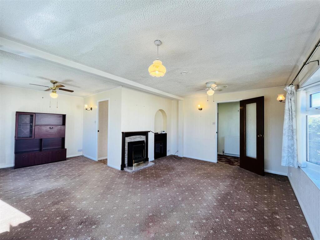 Palm Grove Court, Thorne, Doncaster photo 3