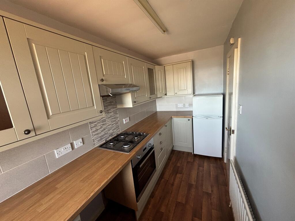 Brighton Road, Lancing photo 3
