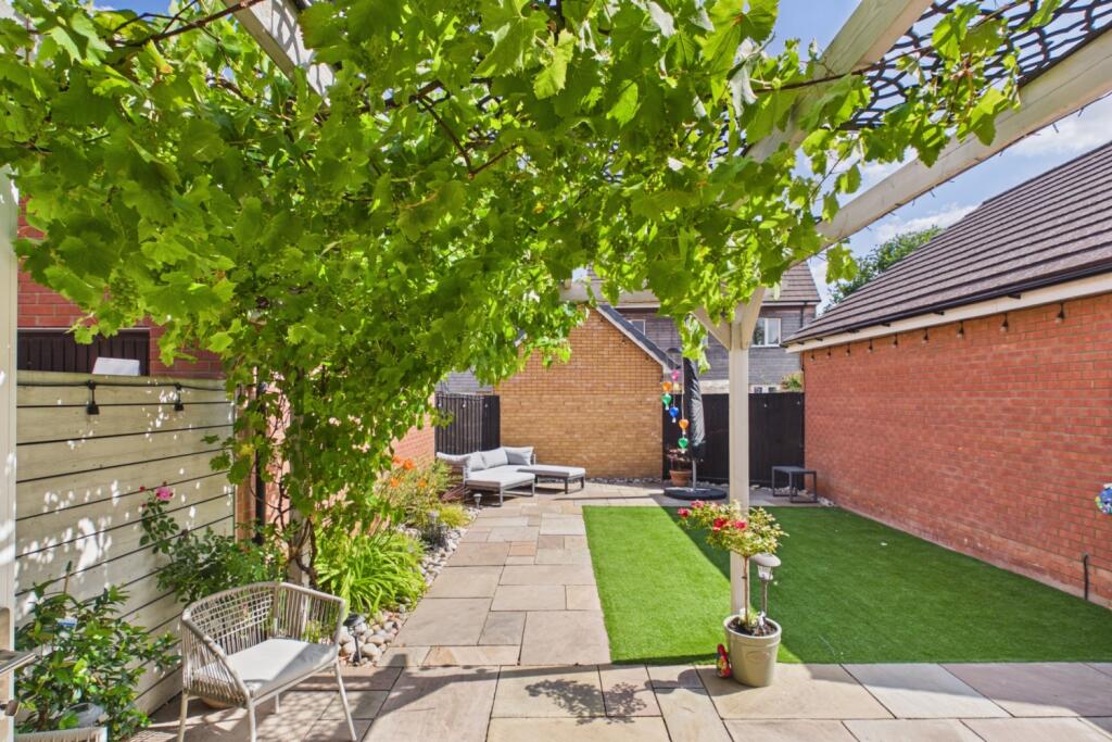 House in Leighton Buzzard, Leighton-Linslade - View 2
