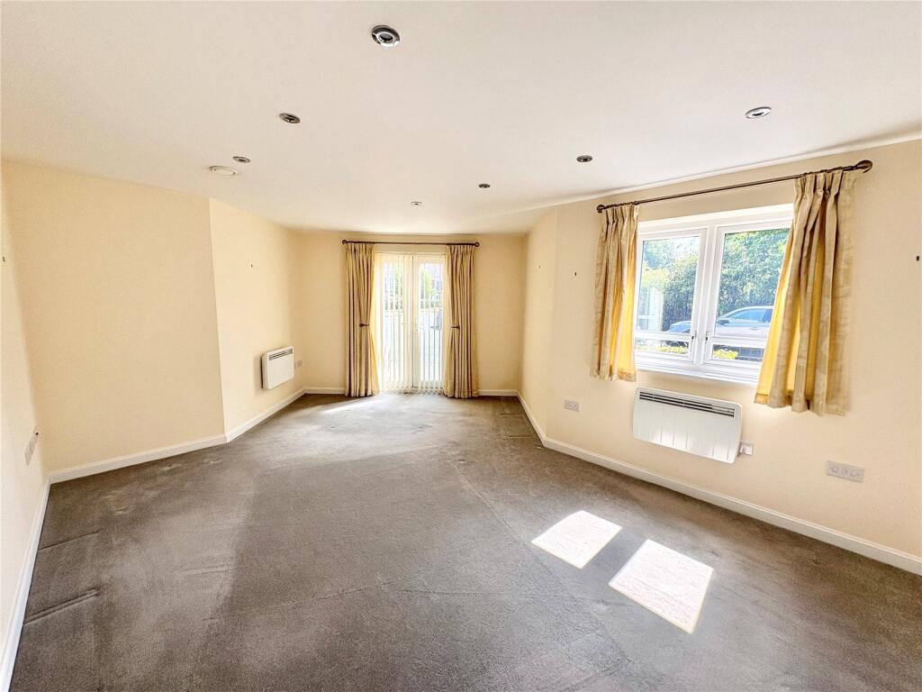 Apartment in Stratford-on-Avon, Bishopton, Stratford-upon-Avon - View 2
