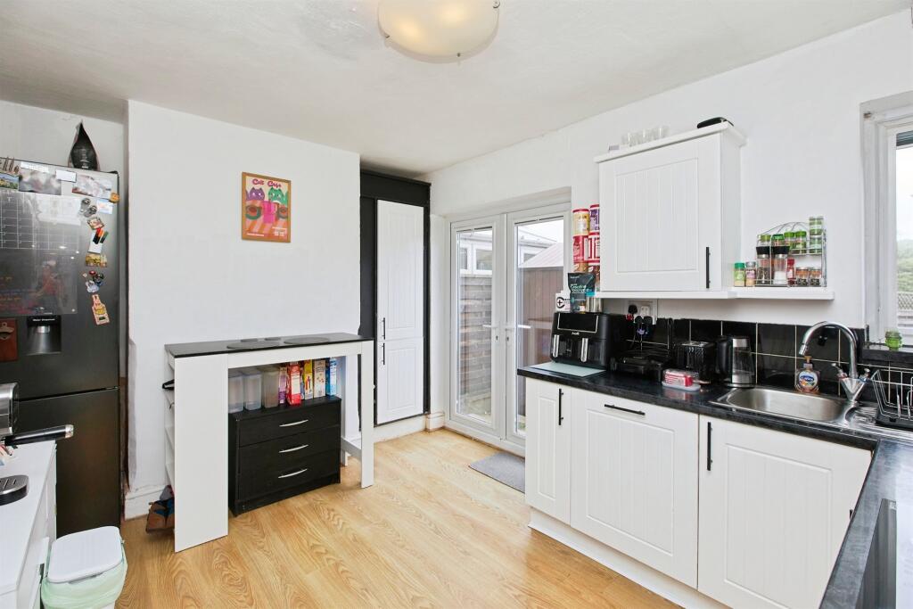 House in Derby - View 5