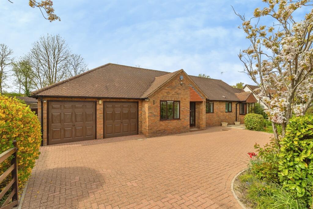 Main image of property: Verley Close, Woughton On The Green, Milton Keynes