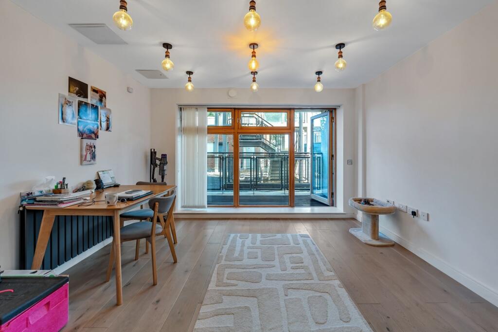 Apartment in Bristol, City of Bristol - View 2
