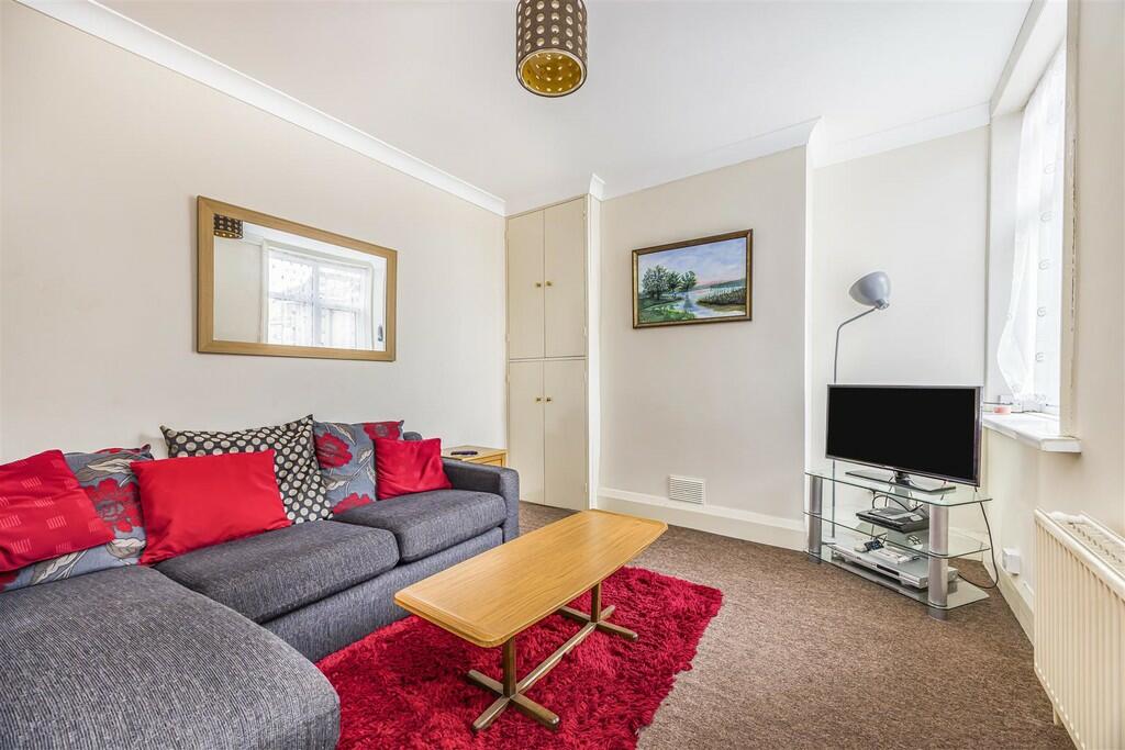 Alder Road, Poole photo 5