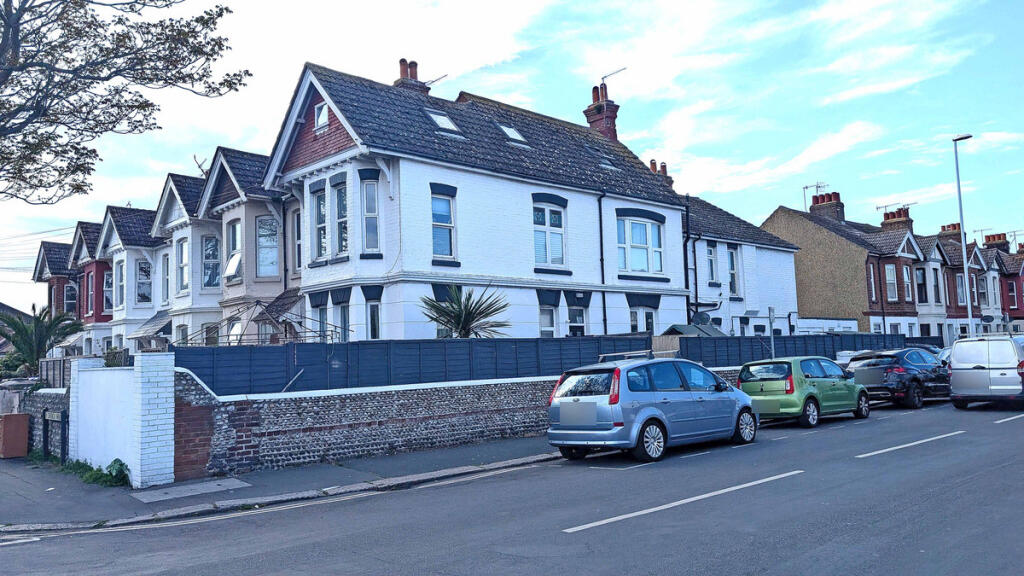 Main image of property: Church Walk, Worthing, BN11