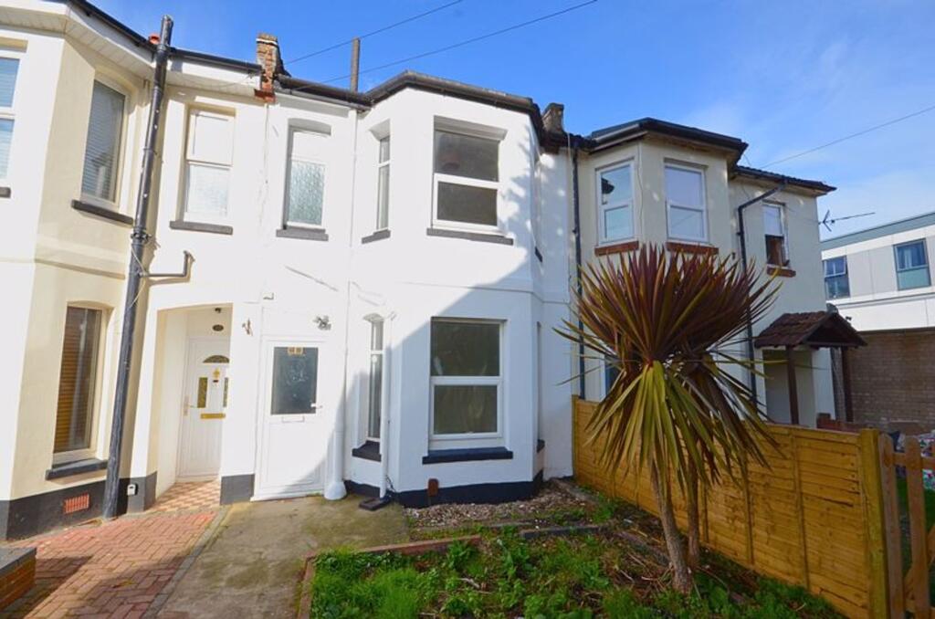 3-bed terraced on Carnarvon Road, Bournemouth, BH1, £230,000