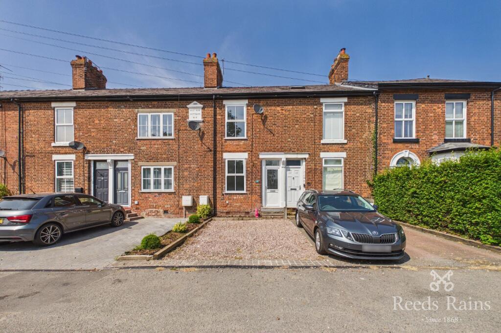 Main image of property: Middlewich Road, Holmes Chapel, Crewe, Cheshire, CW4