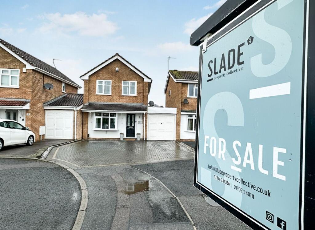 Main image of property: Lesscroft Close, Pendeford, Wolverhampton, WV9 5LJ