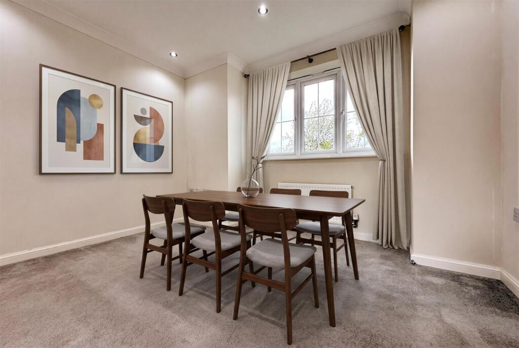 House in North Kesteven, North Hykeham - View 4