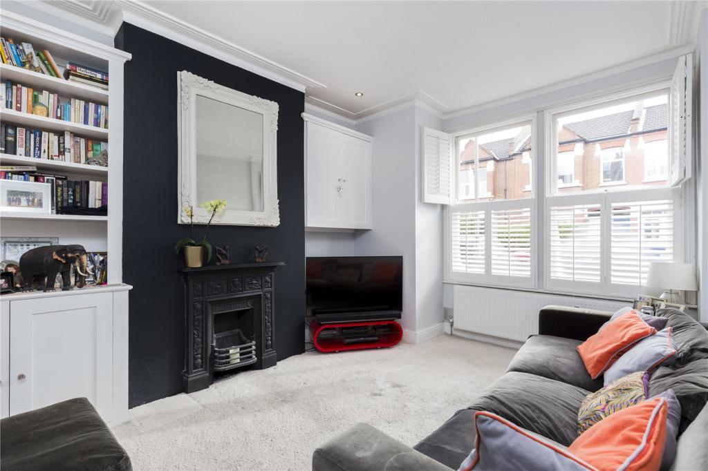 Apartment in London - View 2